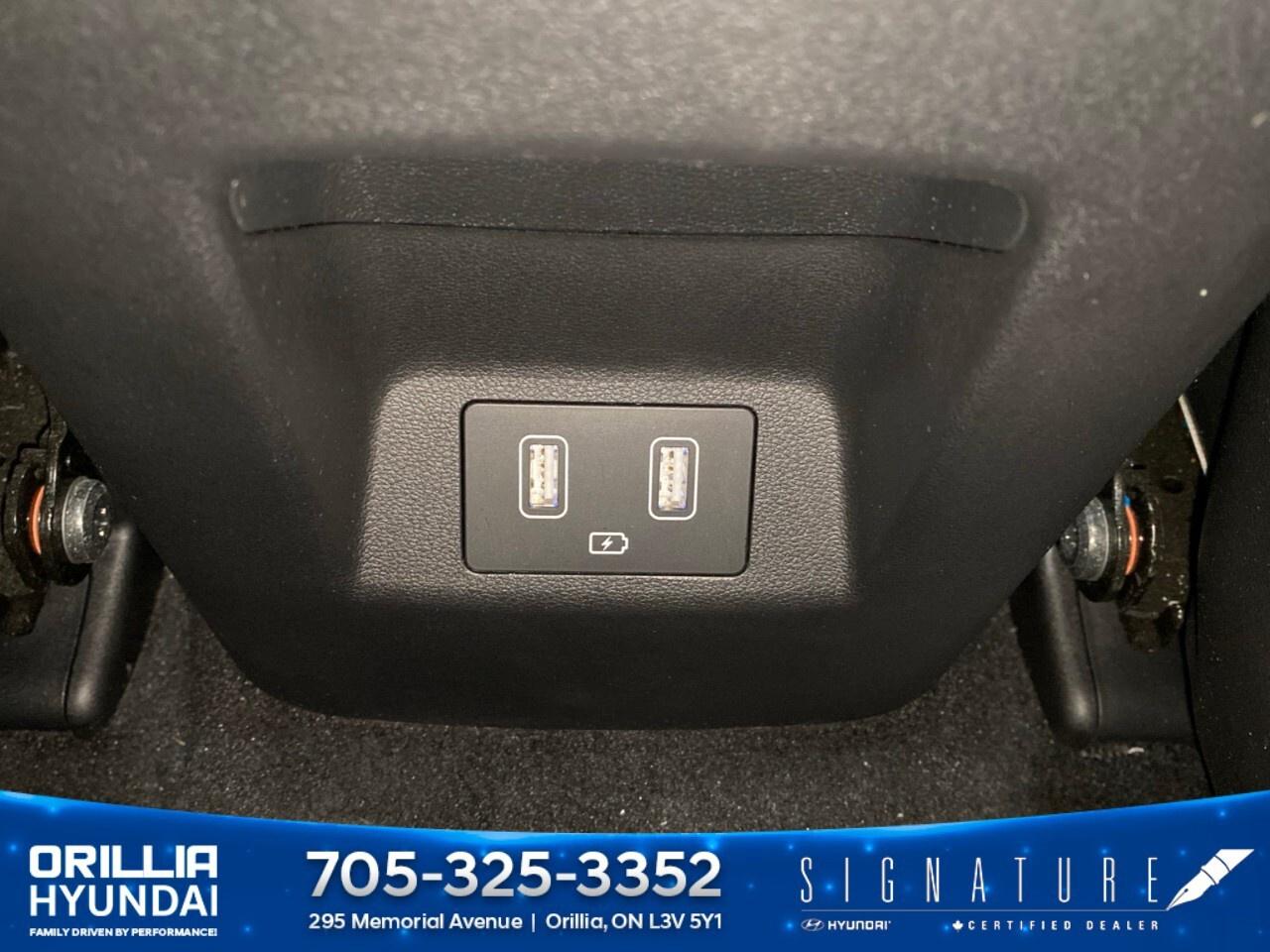 2023 Hyundai Santa Cruz Ultimate AWD Photo