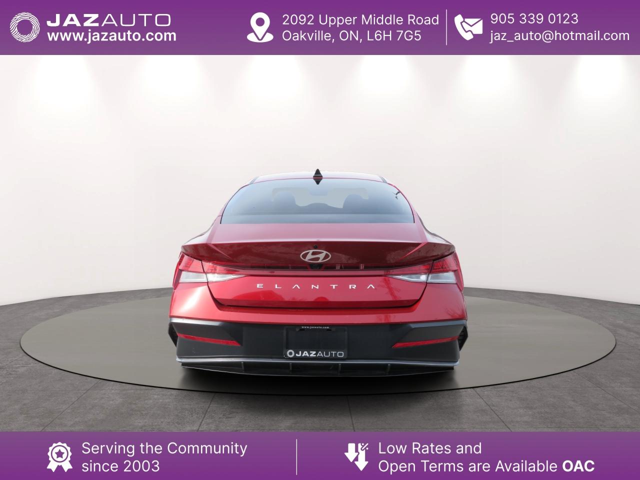 2024 Hyundai Elantra Luxury IVT Photo
