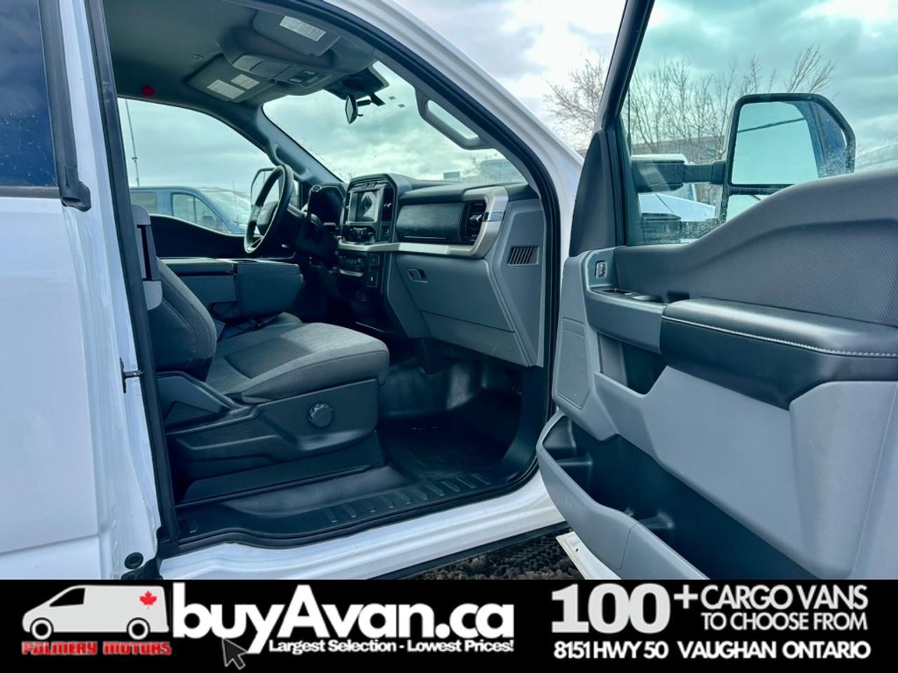 2021 Ford F-150 XL 4X4 Super Cab + Cap Photo