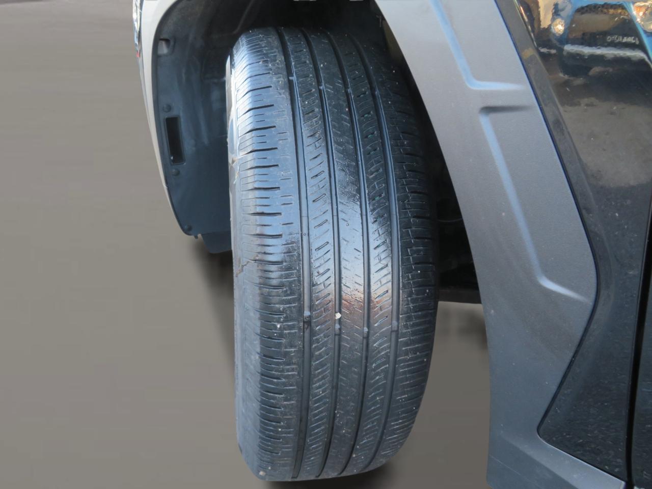 2022 Hyundai Tucson PREFERRED FWD Photo3