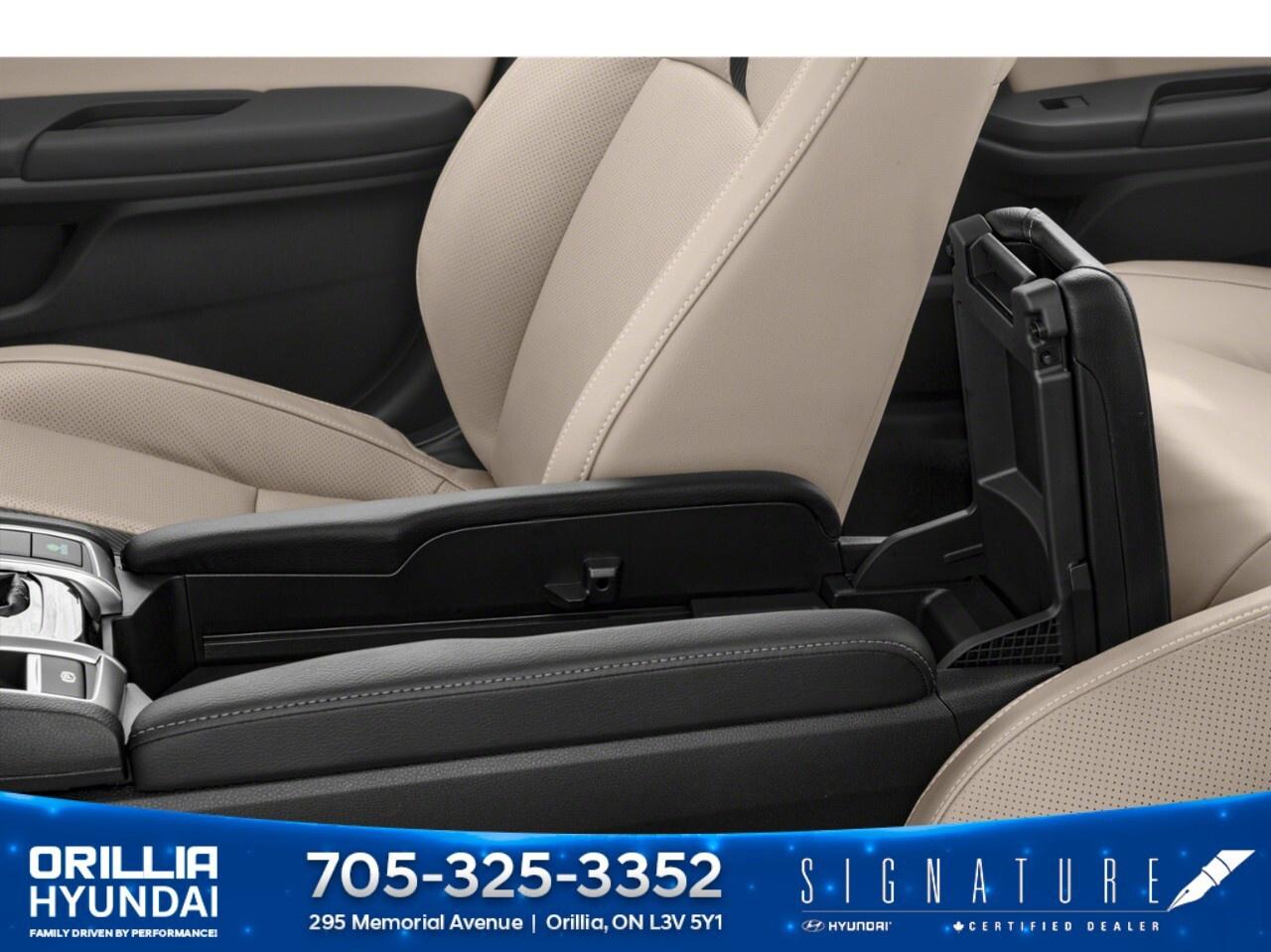 2018 Honda Civic Sedan Touring CVT Sedan Photo