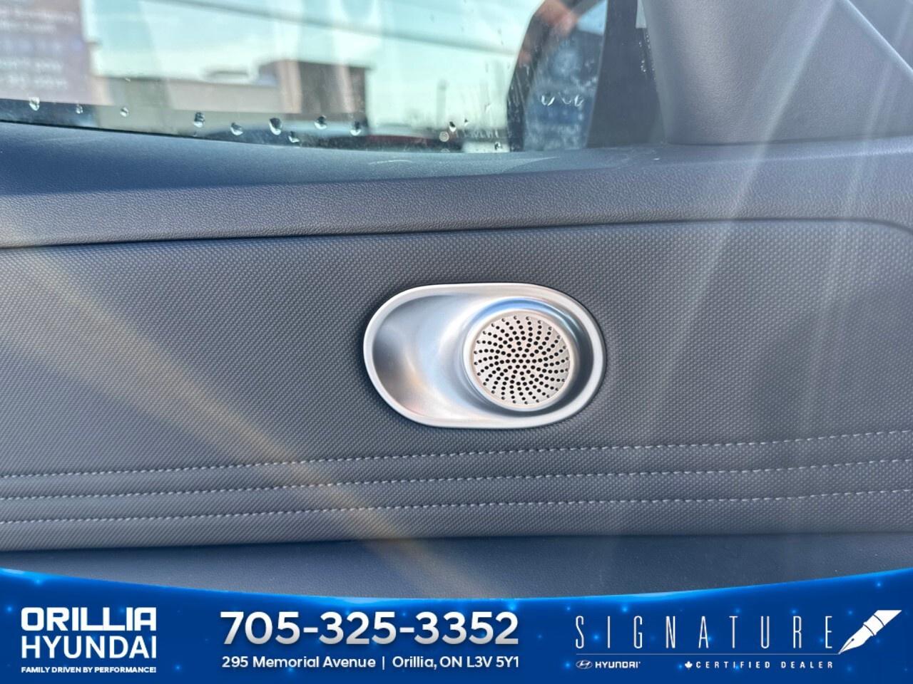 2023 Hyundai Elantra Preferred IVT Photo