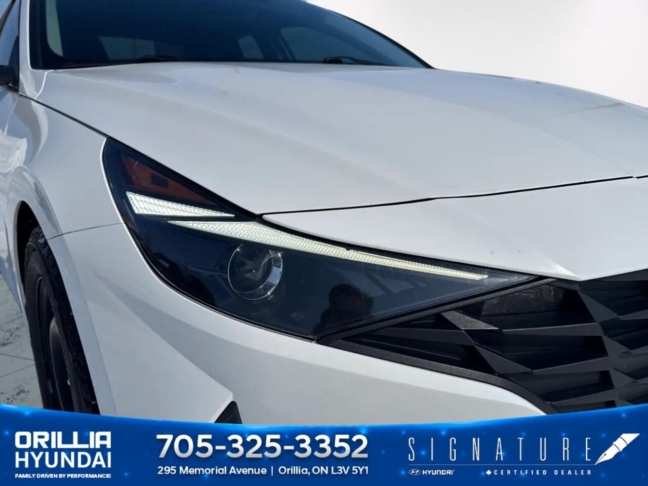 2023 Hyundai Elantra Preferred IVT Photo