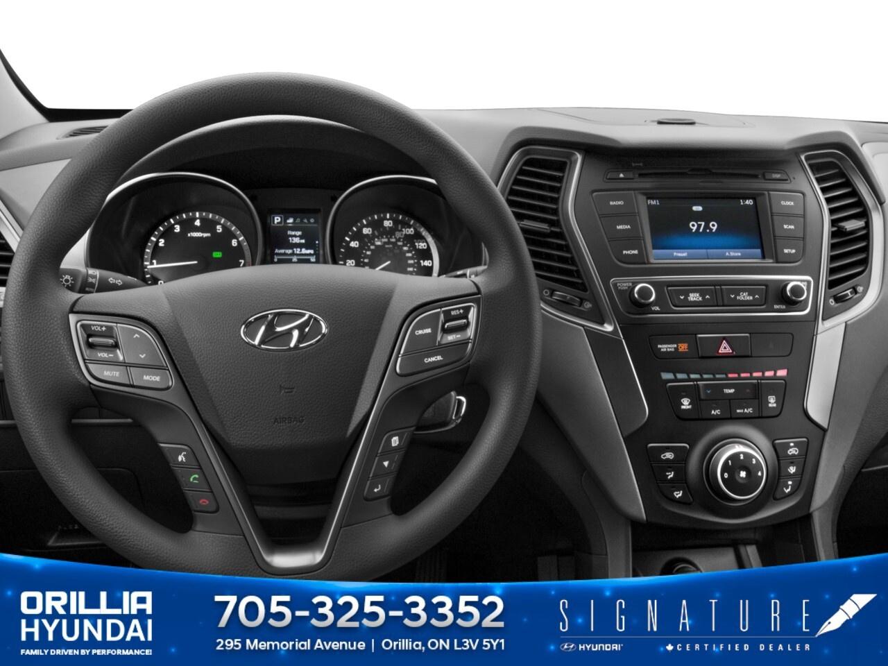 2017 Hyundai Santa Fe Sport FWD 4dr 2.4L Photo