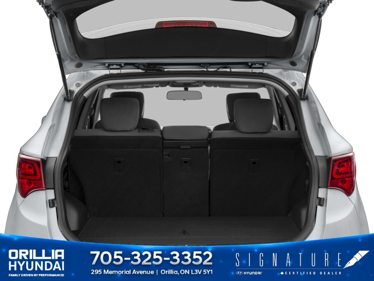 2017 Hyundai Santa Fe Sport FWD 4dr 2.4L Photo