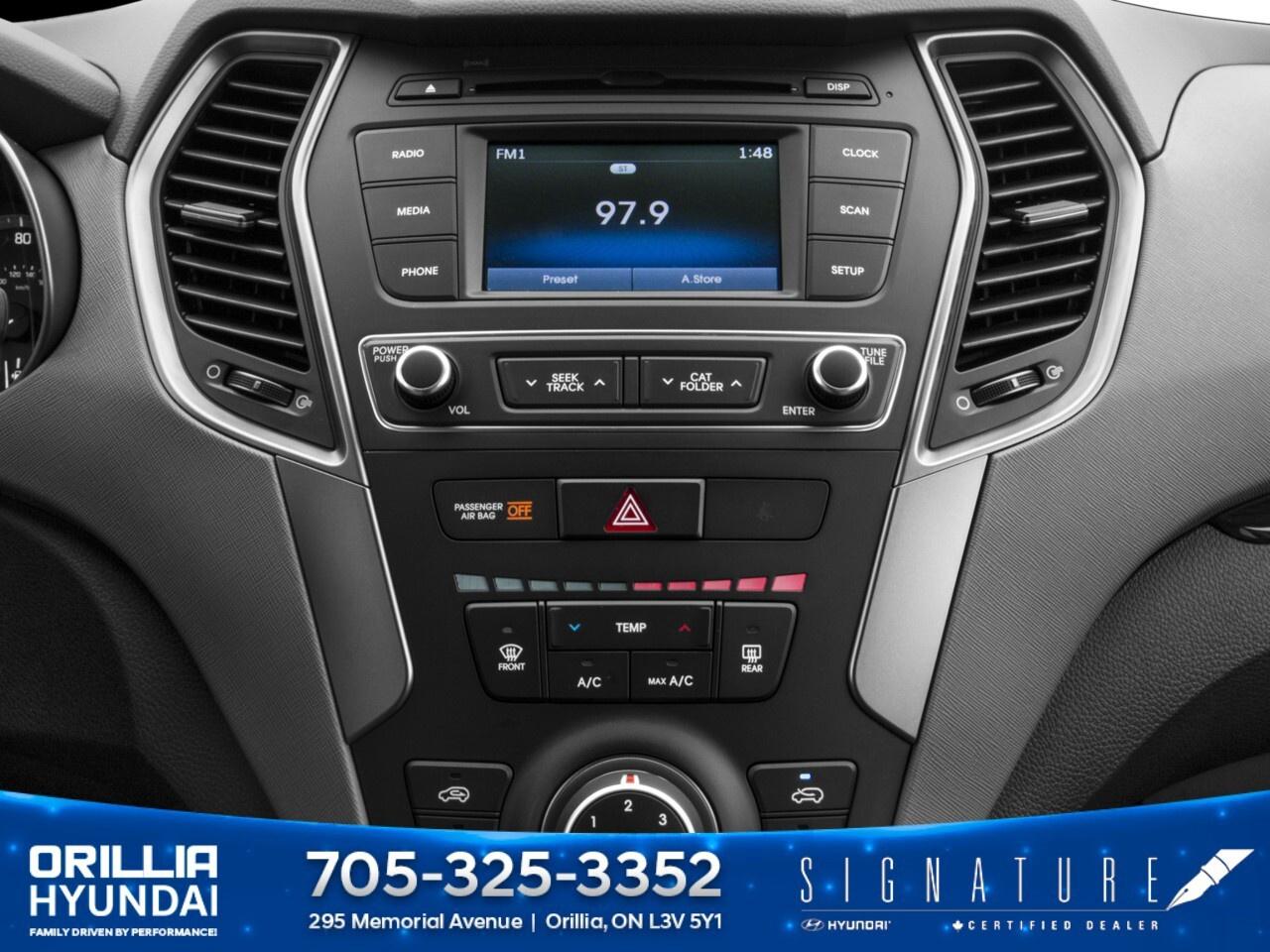 2017 Hyundai Santa Fe Sport FWD 4dr 2.4L Photo