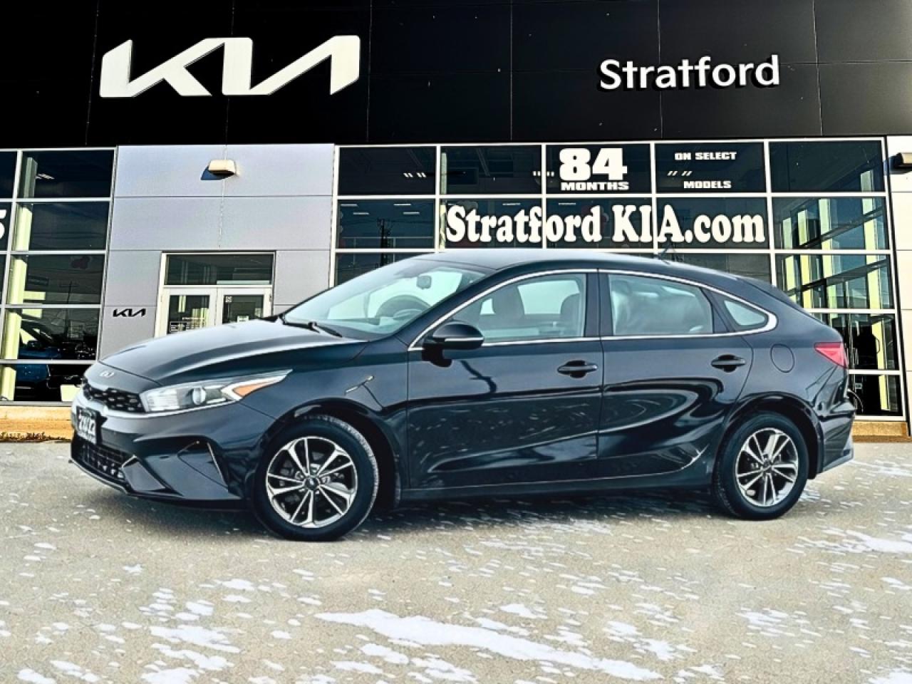 2022 Kia Forte5 EX Photo0