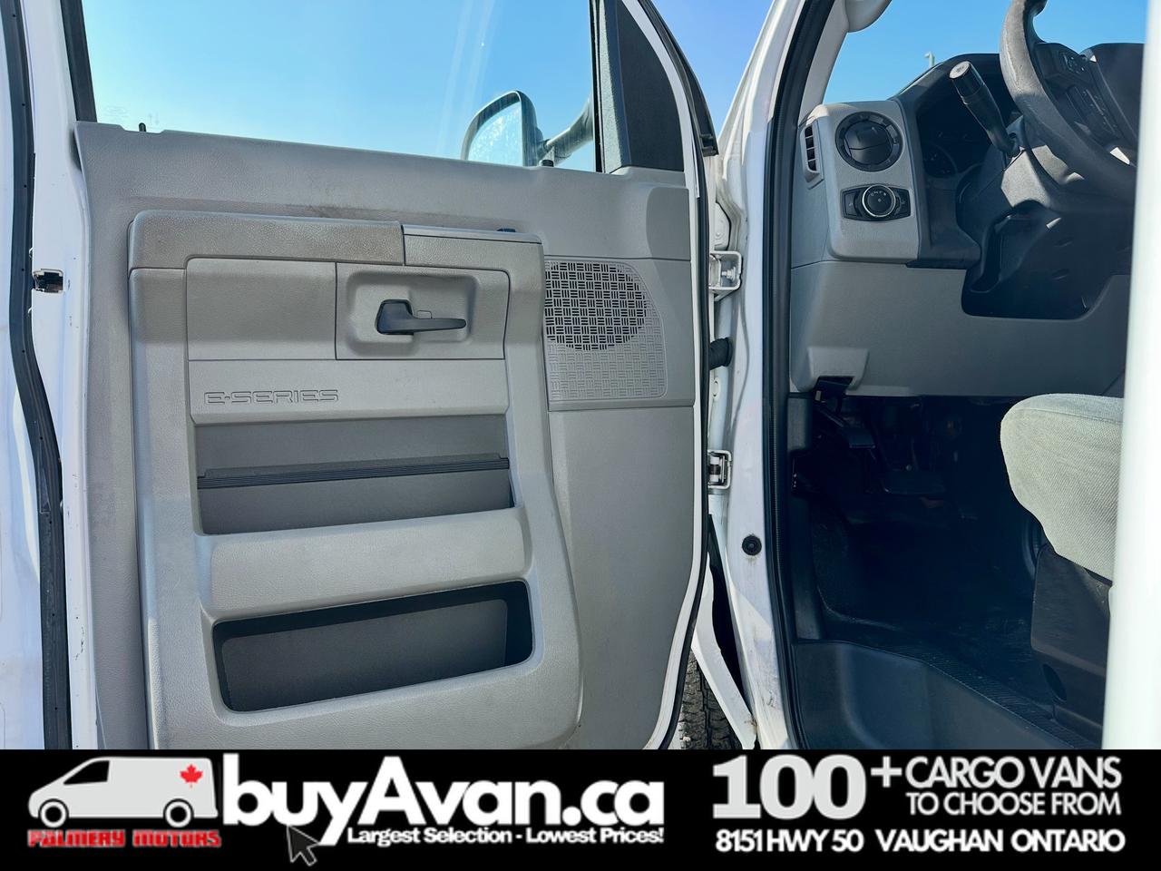 2024 Ford E-450 E-450 16FT Box Cube Gas + Ramp Photo