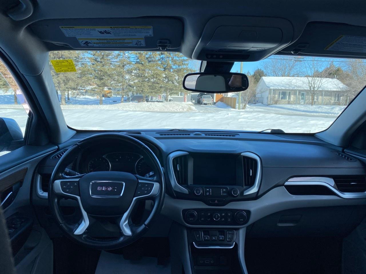 2021 GMC Terrain AWD SLE Photo