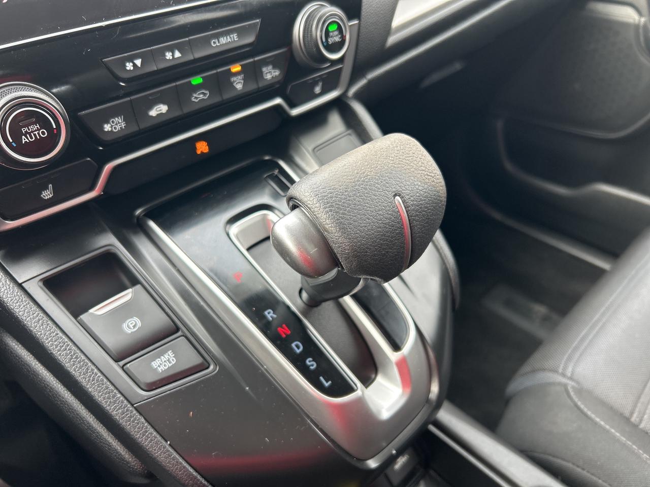 2017 Honda CR-V LX AWD   Heated Seats   Remote Start   Bluetooth Photo