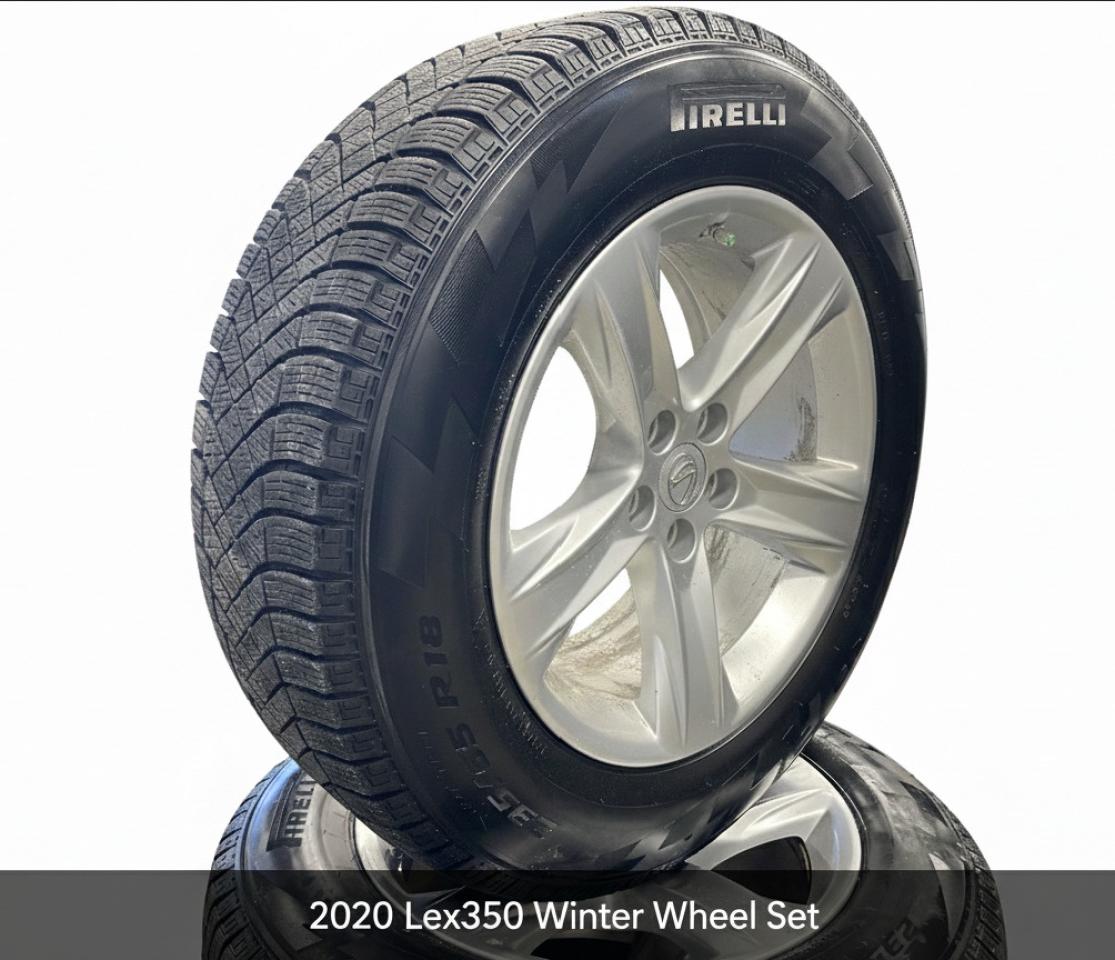 2020 Lexus RX RX 350 Auto  2 SETS OF WHEELS  TRADE IN Photo4