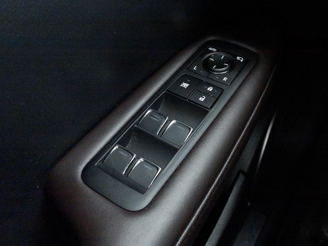 2020 Lexus RX RX 350 Auto  2 SETS OF WHEELS  TRADE IN Photo