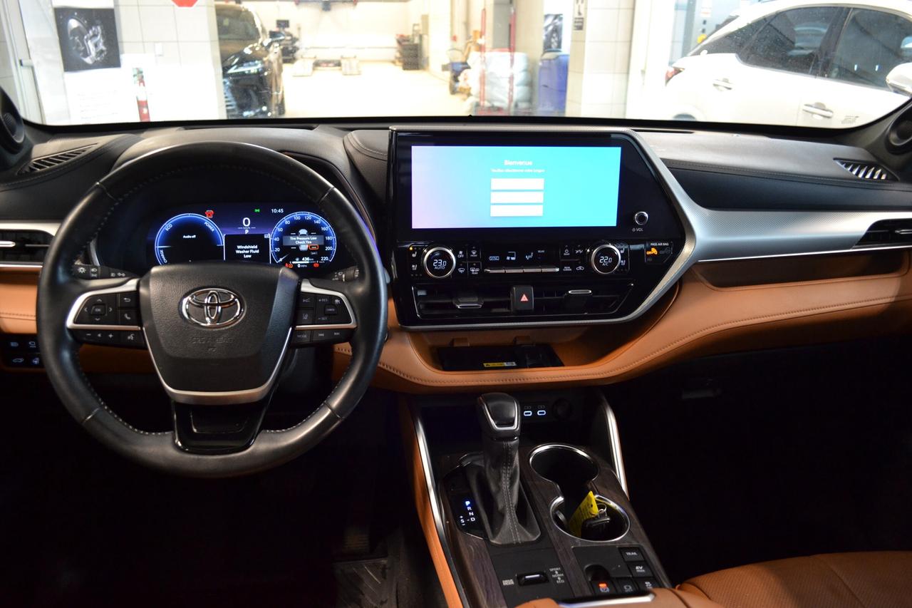 2023 Toyota Highlander Hybrid LIMITED Photo
