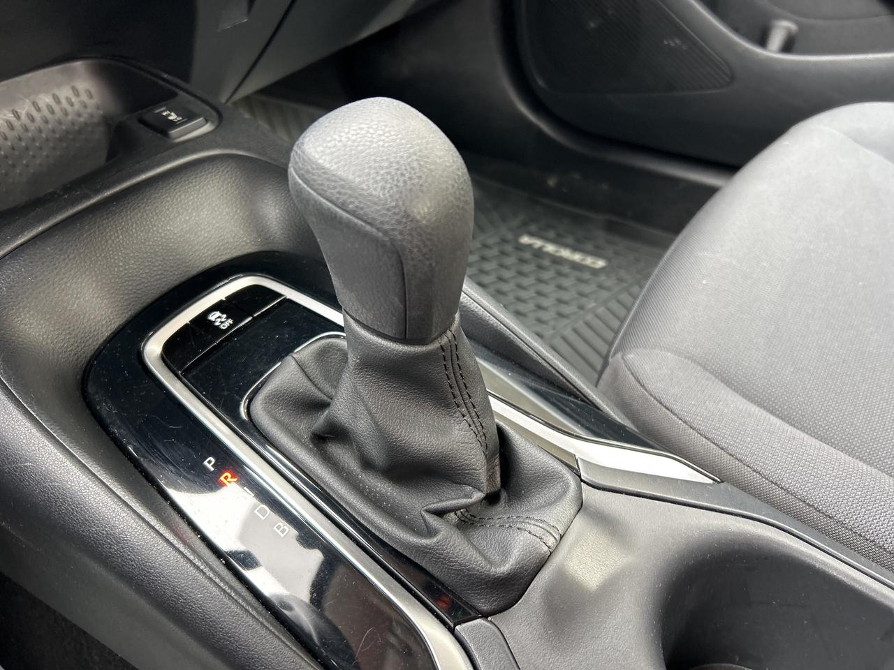 2024 Toyota Corolla LE   Heated Seats   Blind-spot   Lane Departure Photo