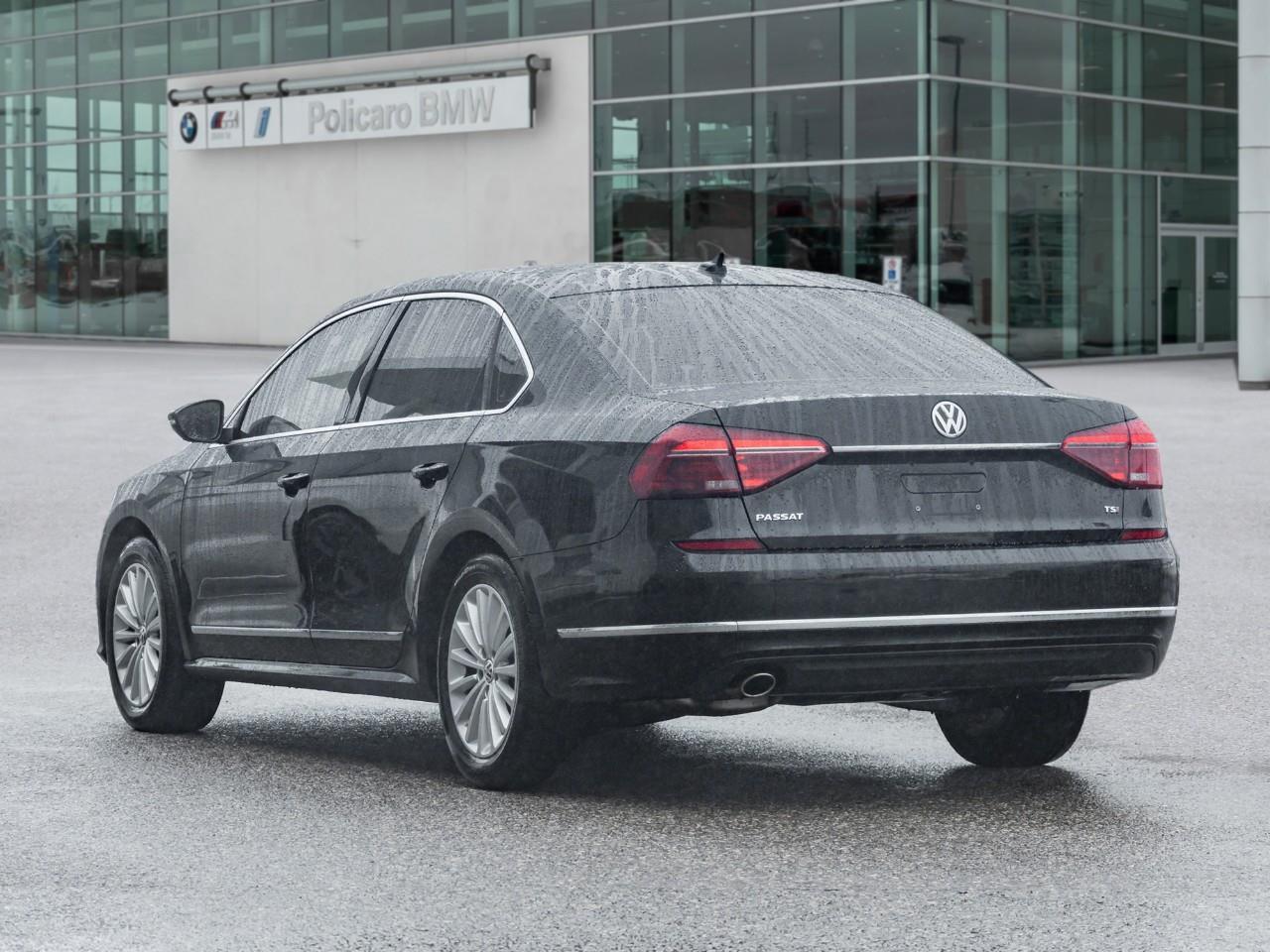 2017 Volkswagen Passat 1.8 TSI Comfortline 4dr Sedan Photo4