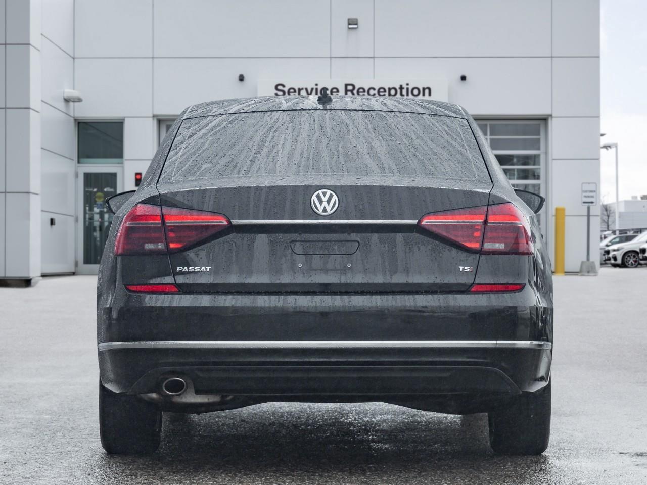 2017 Volkswagen Passat 1.8 TSI Comfortline 4dr Sedan Photo