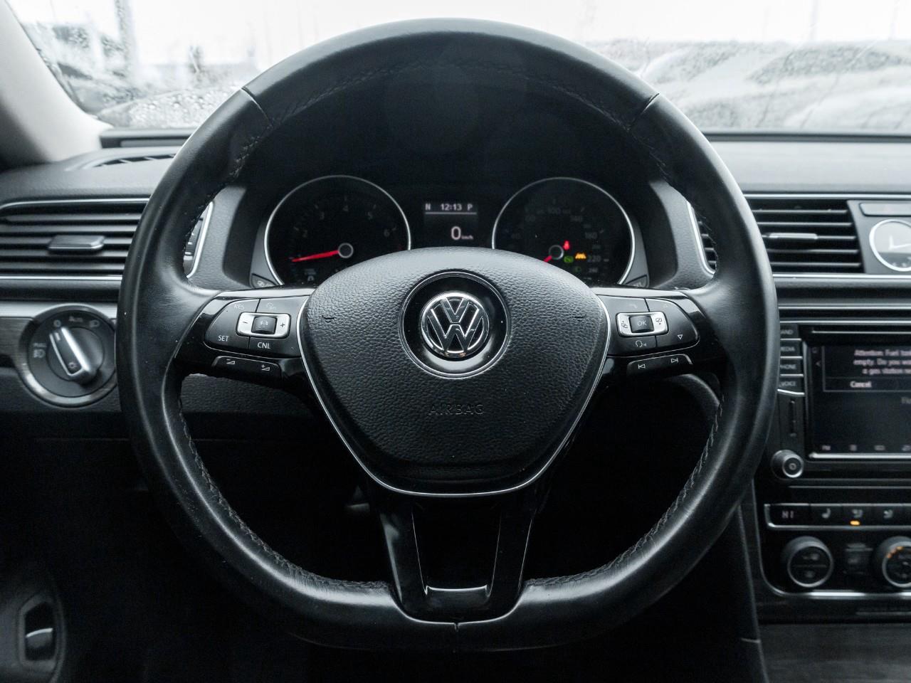 2017 Volkswagen Passat 1.8 TSI Comfortline 4dr Sedan Photo