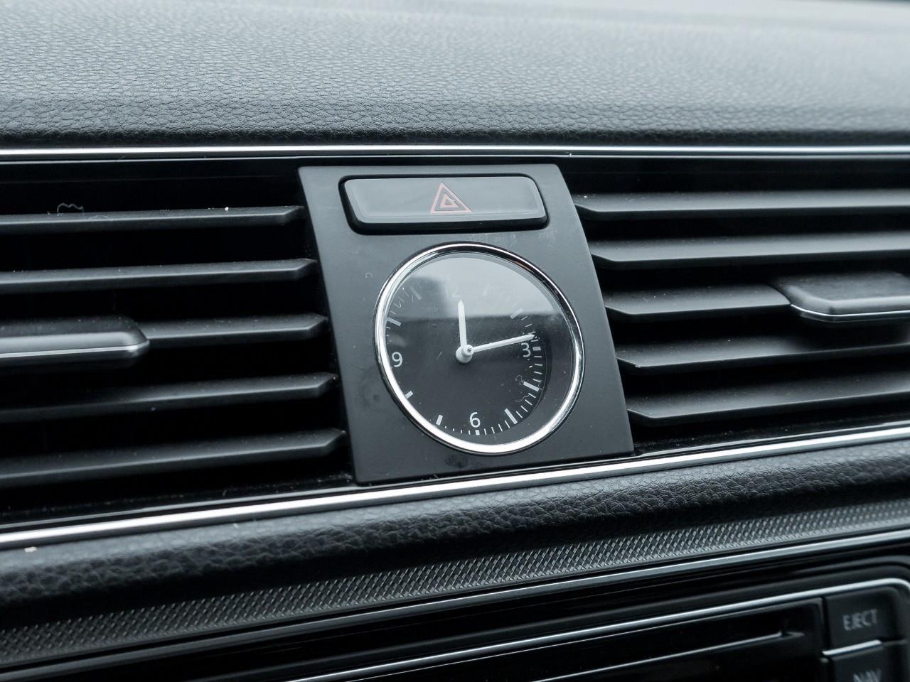 2017 Volkswagen Passat 1.8 TSI Comfortline 4dr Sedan Photo