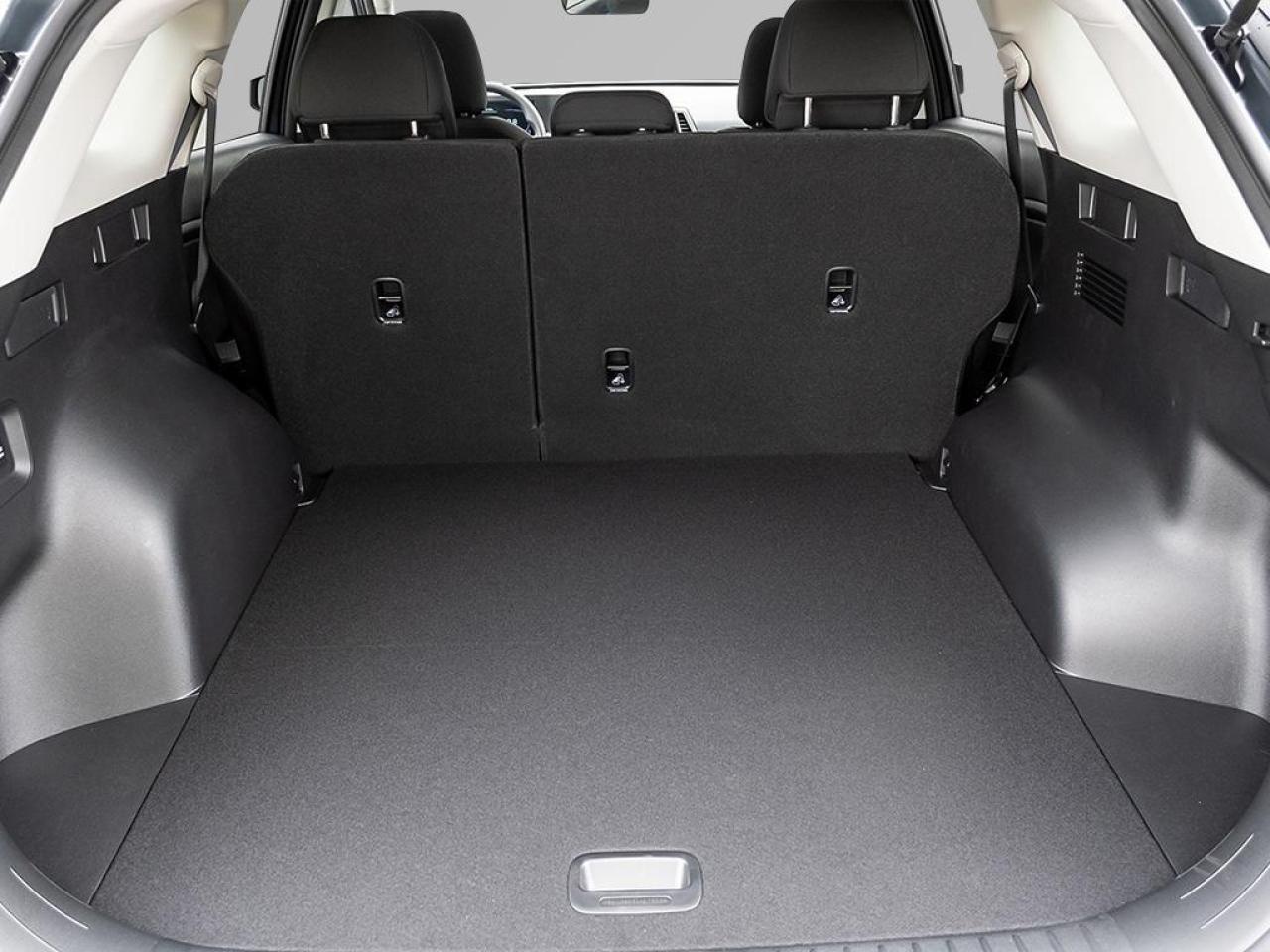 2025 Kia Sportage LX Photo