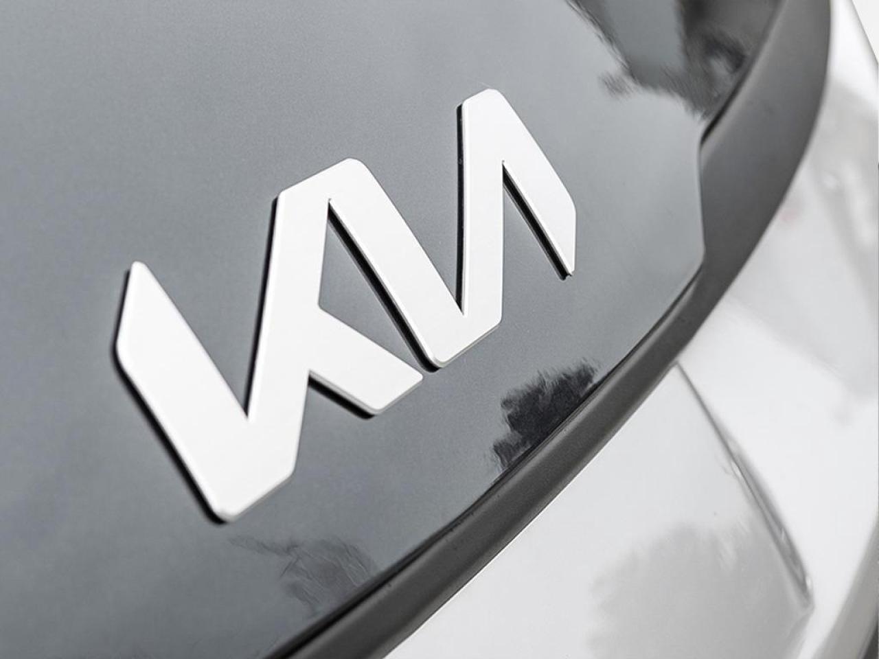 2025 Kia Sportage LX Photo