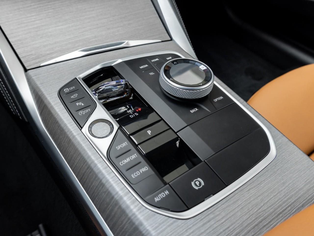 2026 BMW M440 i xDrive 2dr All-Wheel Drive Coupe Photo