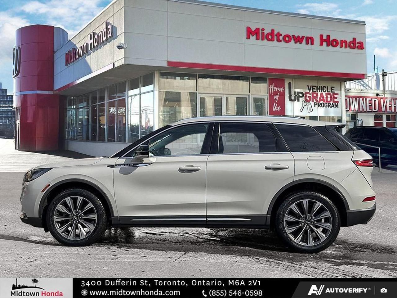 2020 Lincoln Corsair NAVIGATION   PANO ROOF   LANE KEEP ASSIST Photo