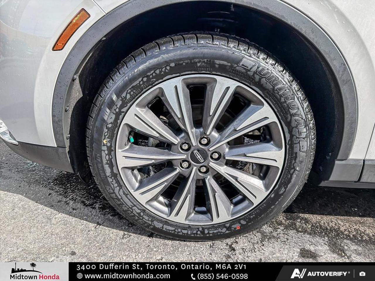 2020 Lincoln Corsair NAVIGATION   PANO ROOF   LANE KEEP ASSIST Photo