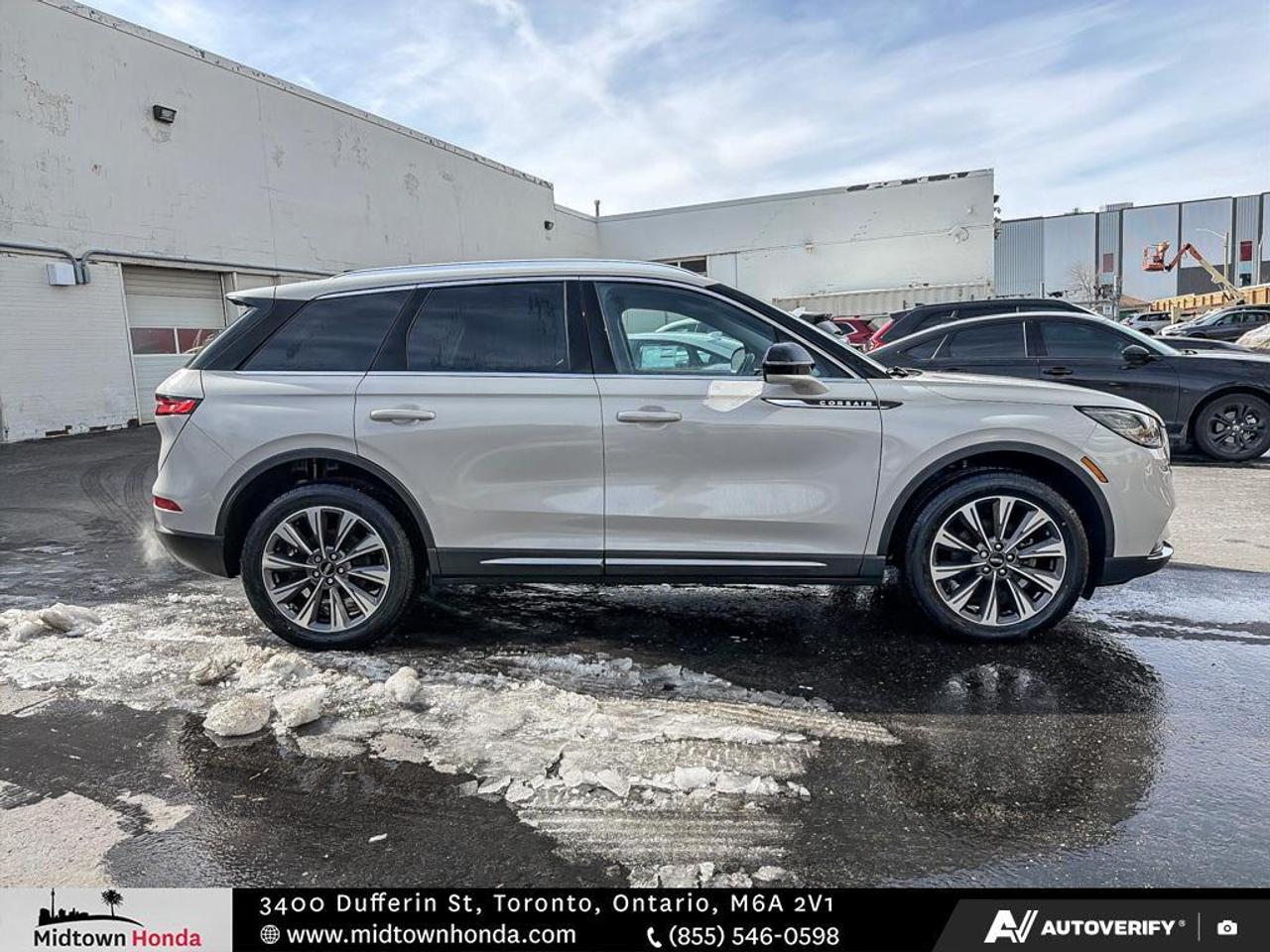 2020 Lincoln Corsair NAVIGATION   PANO ROOF   LANE KEEP ASSIST Photo