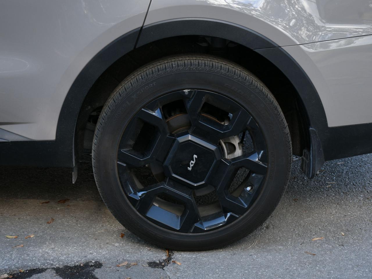 2024 Kia Sorento X-Line Limited CPO   NAVI   3rd Row Seating   Blin Photo