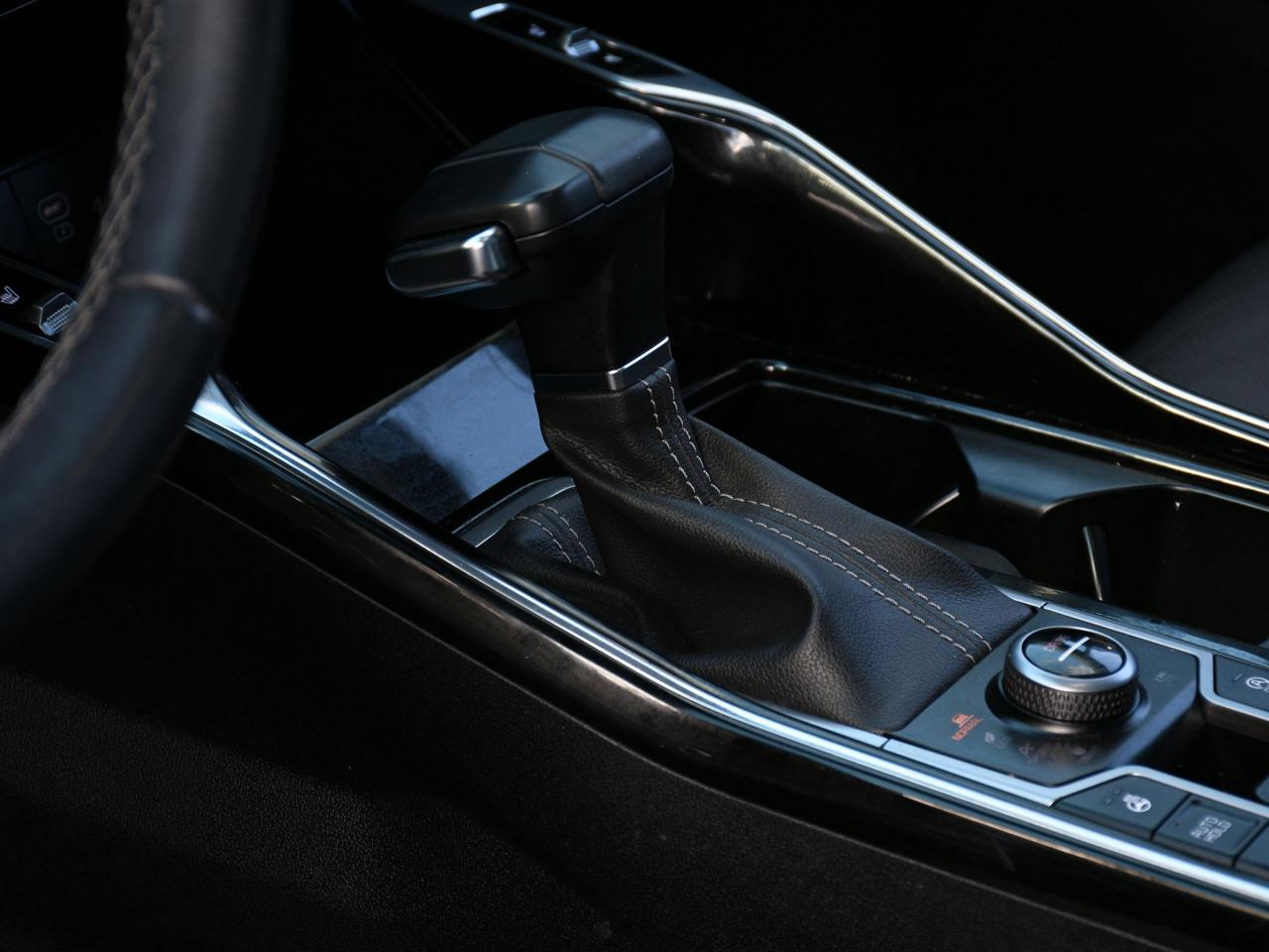 2024 Kia Sorento X-Line Limited CPO   NAVI   3rd Row Seating   Blin Photo