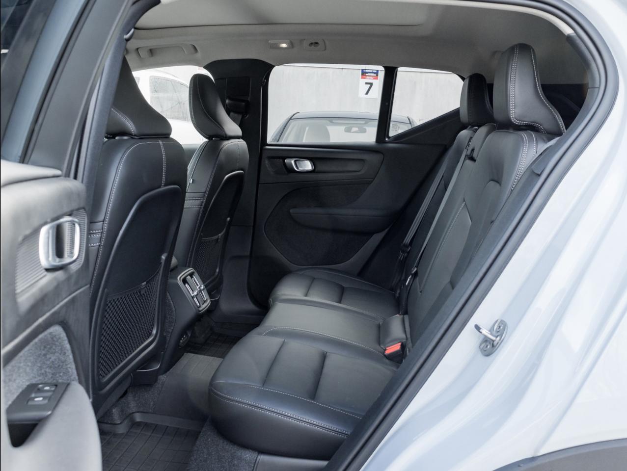 2025 Volvo XC40 B5 AWD Plus Dark Theme CLOUD BLUE VOLVO CPO Photo