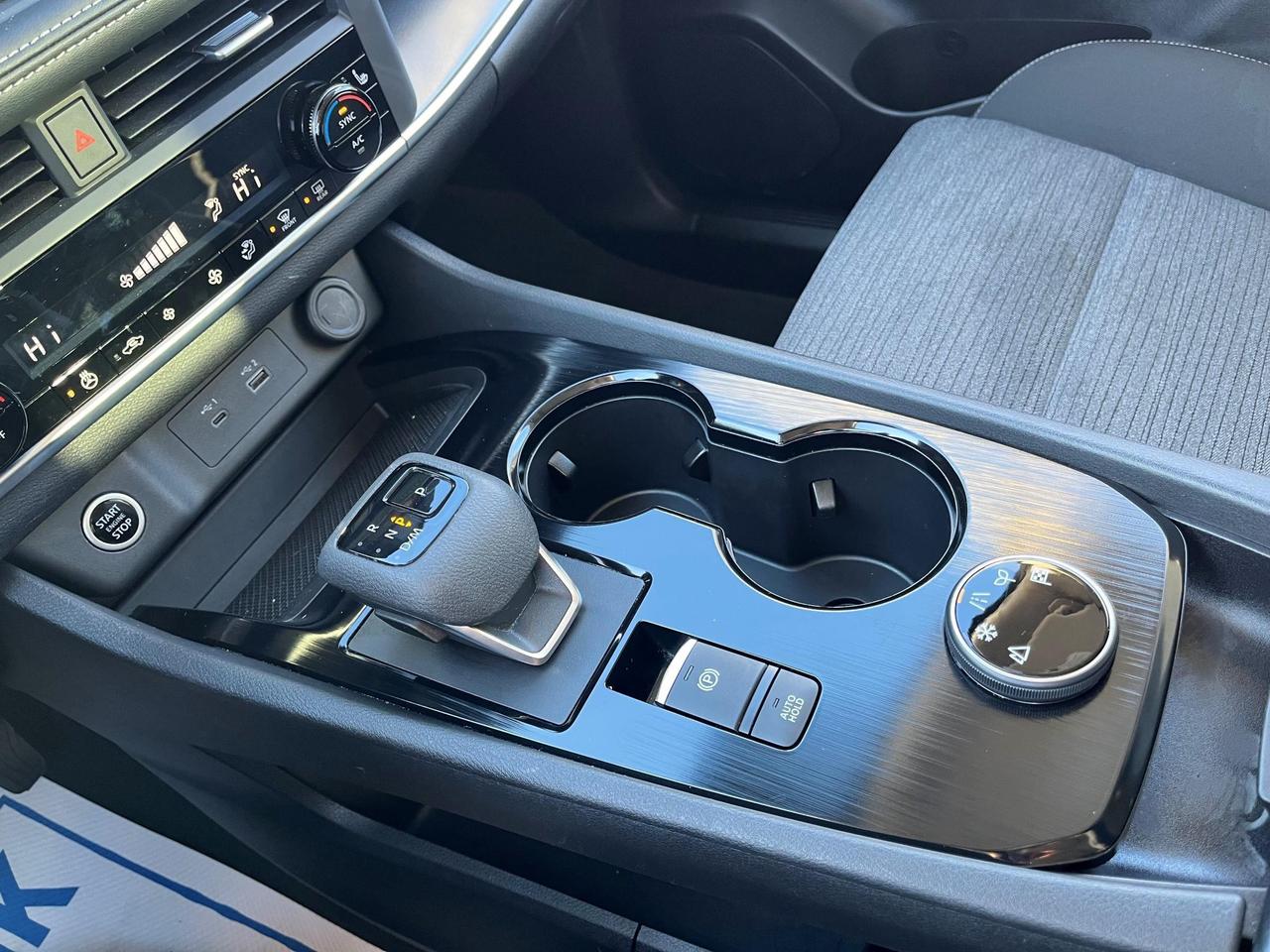 2023 Nissan Rogue SV Moonroof 4dr All-Wheel Drive Sport Utility Photo