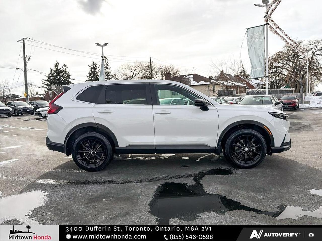 2024 Honda CR-V Hybrid SUNROOF   LEATHER INTERIOR   FUEL SAVER! Photo