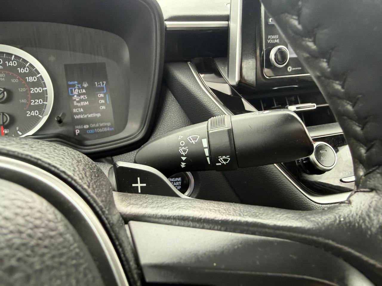 2022 Toyota Corolla SE UPGRADE !  - REMOTE STARTER - ONE OWNER - NO AC Photo