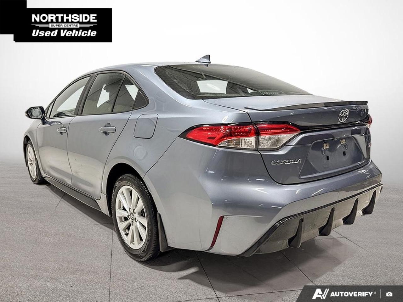 2023 Toyota Corolla SE 4dr Sedan Photo4