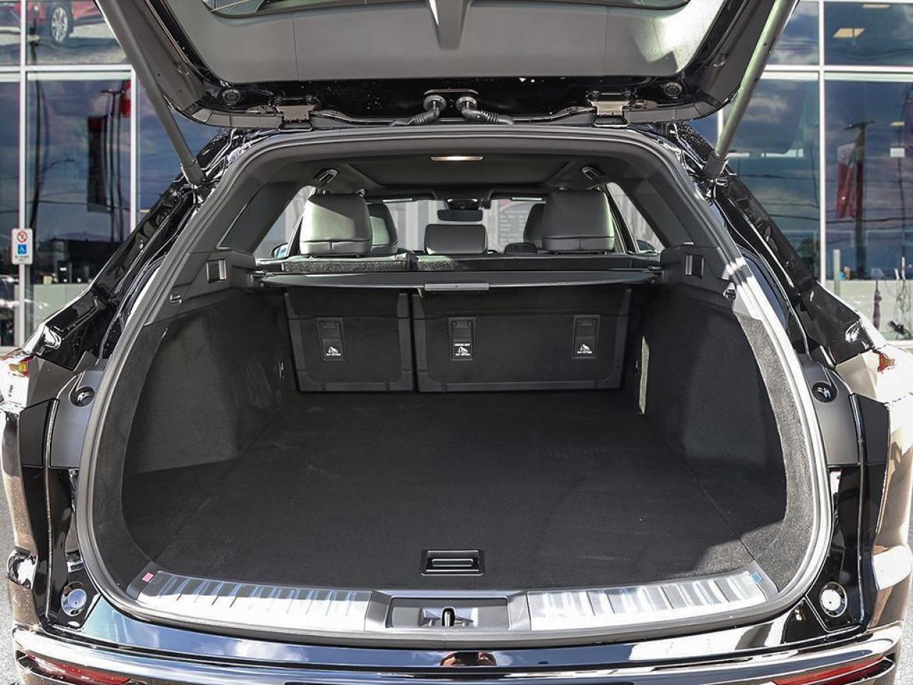 2026 Toyota Crown Signia Limited 4dr All-Wheel Drive Photo