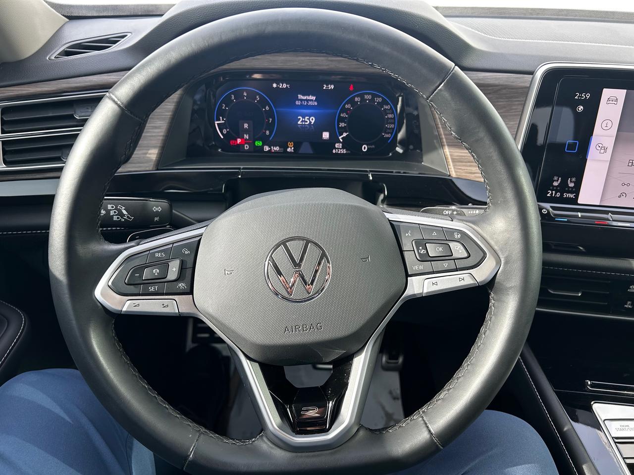 2024 Volkswagen Atlas 2.0 TSI Execline 4dr All-Wheel Drive 4MOTION Photo