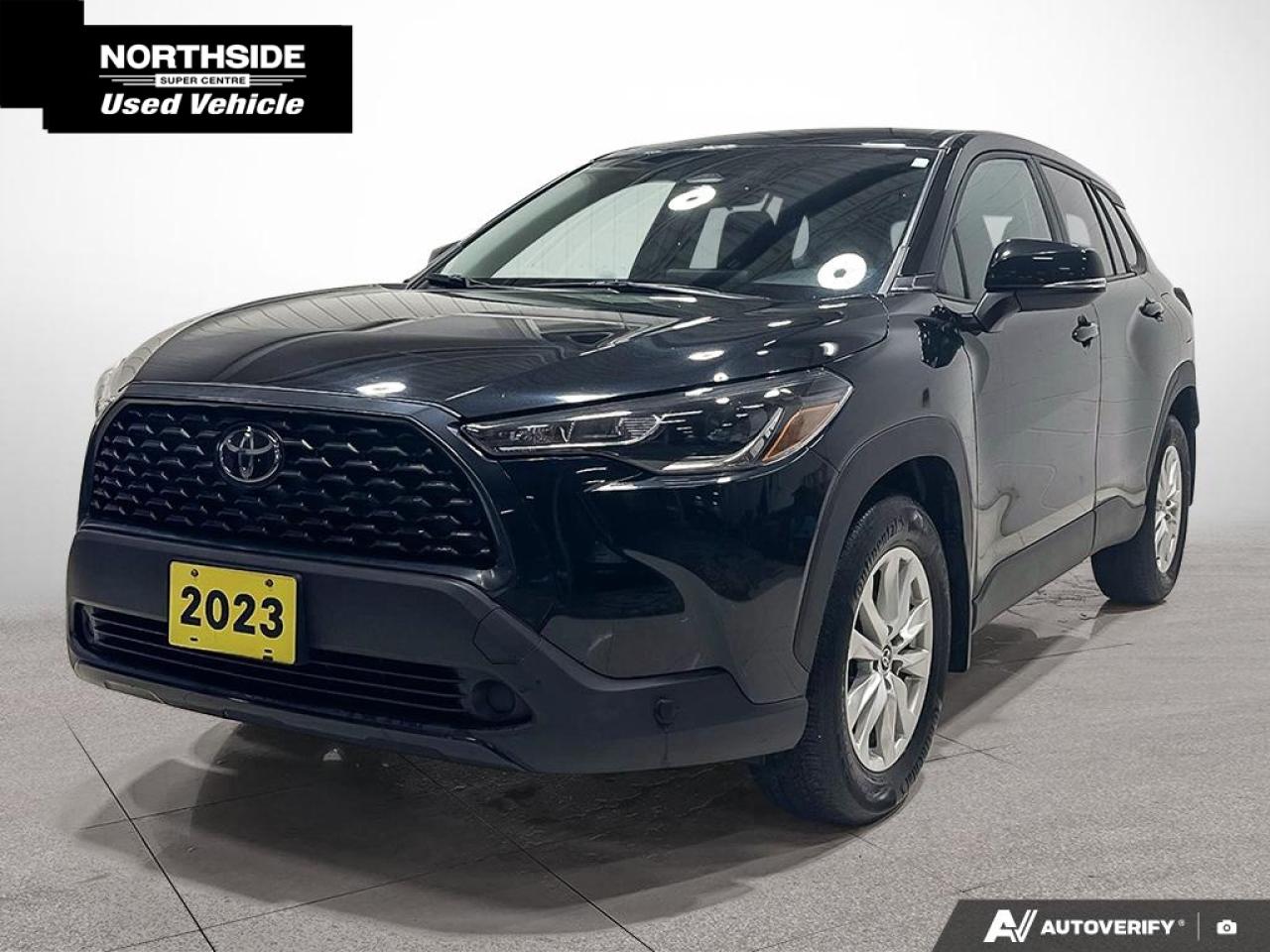 2023 Toyota Corolla Cross LE 4dr All-Wheel Drive Photo