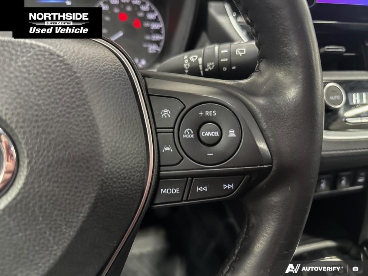 2023 Toyota Corolla Cross LE 4dr All-Wheel Drive Photo