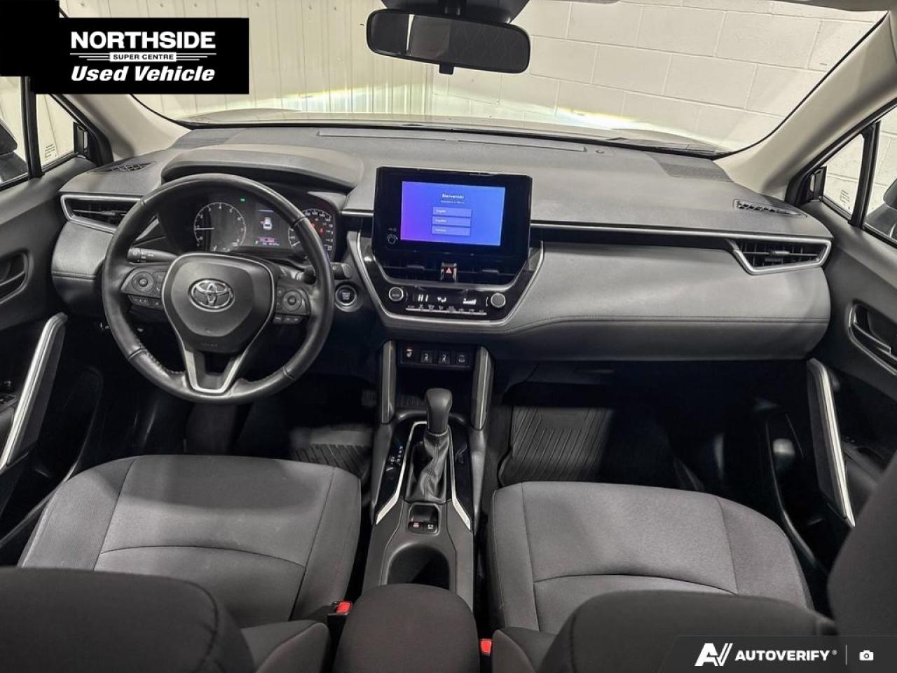 2023 Toyota Corolla Cross LE 4dr All-Wheel Drive Photo