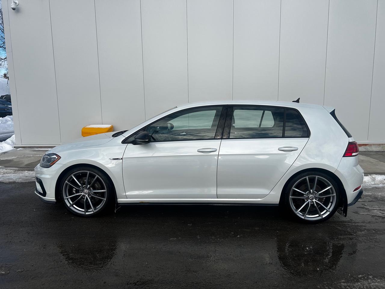 2018 Volkswagen Golf R 2.0 TSI (DSG) 4dr All-Wheel Drive 4MOTION Hatchback Photo2