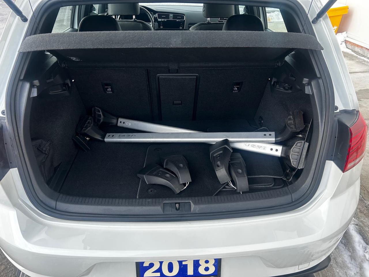 2018 Volkswagen Golf R 2.0 TSI (DSG) 4dr All-Wheel Drive 4MOTION Hatchback Photo