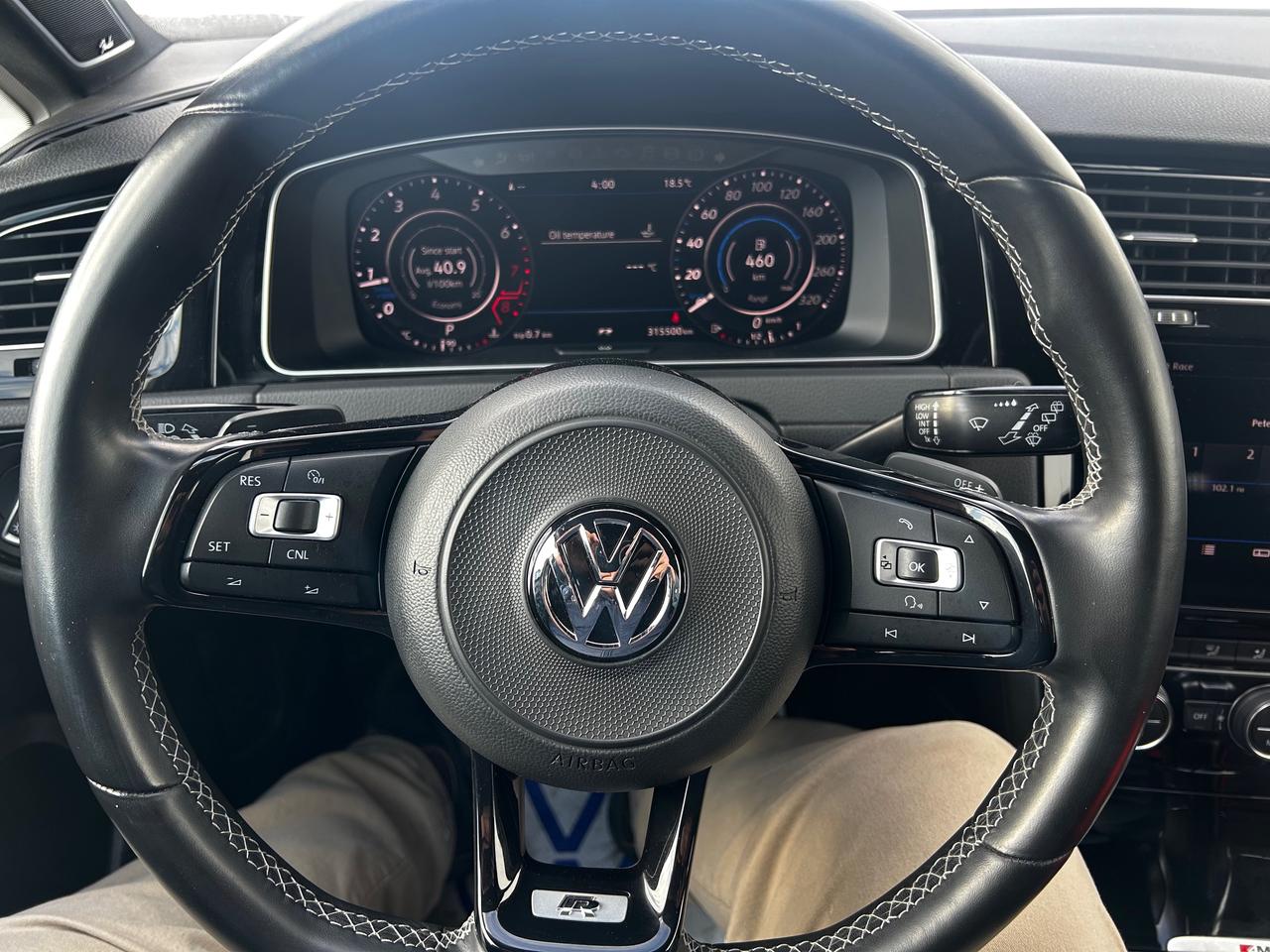 2018 Volkswagen Golf R 2.0 TSI (DSG) 4dr All-Wheel Drive 4MOTION Hatchback Photo