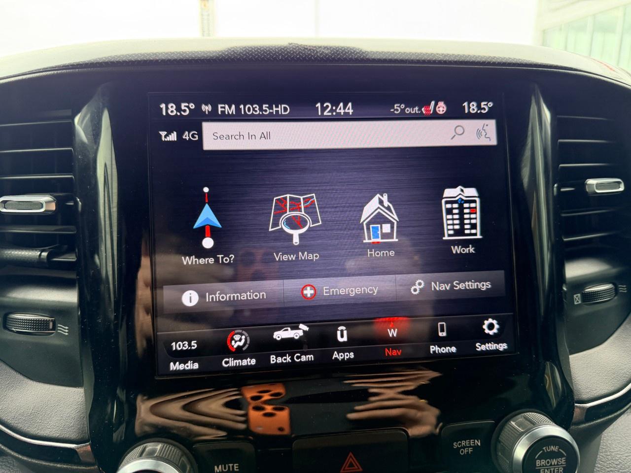 2020 RAM 1500 Big Horn 4x4 Crew Cab 5'7" Box Photo