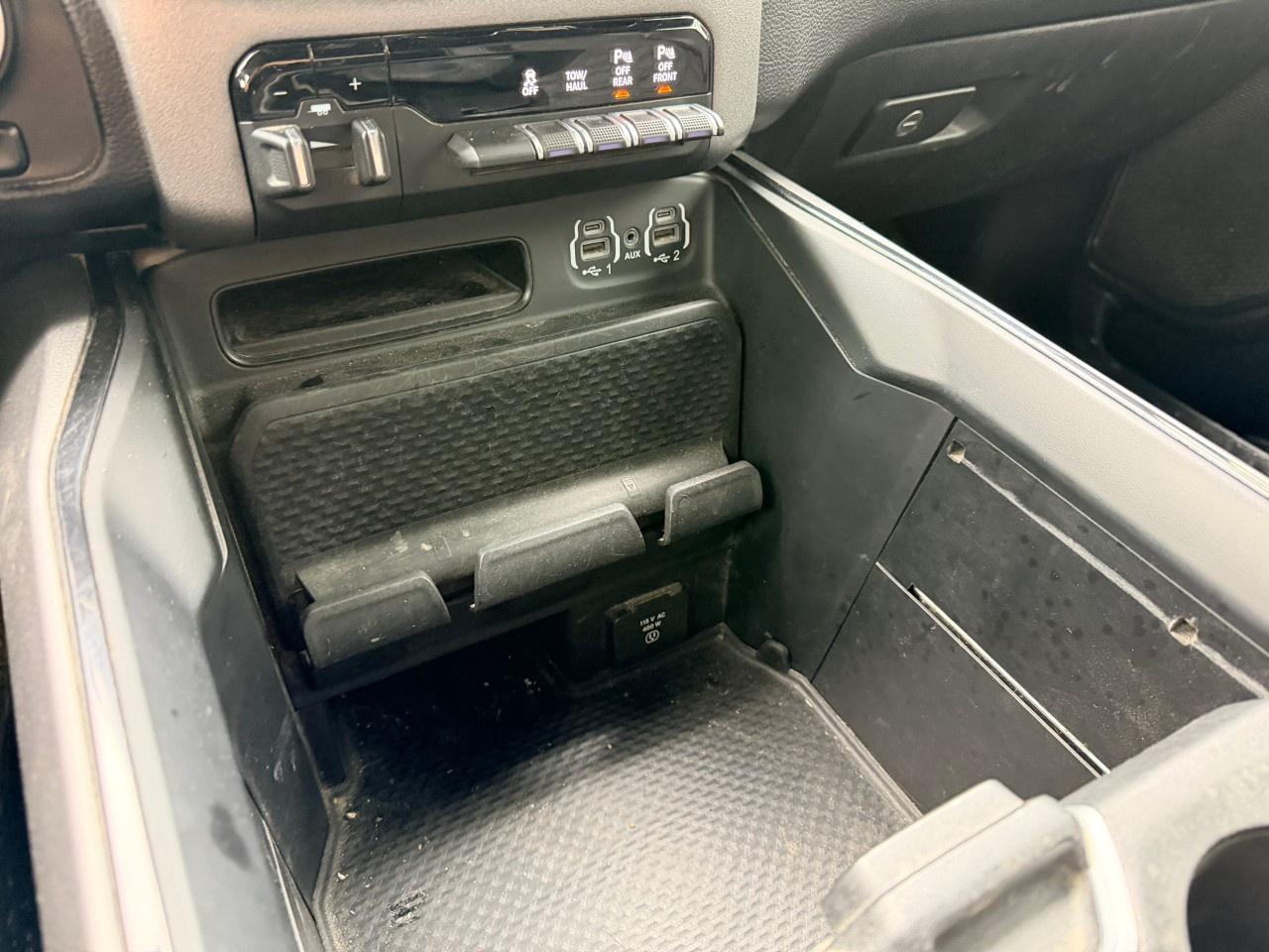 2020 RAM 1500 Big Horn 4x4 Crew Cab 5'7" Box Photo