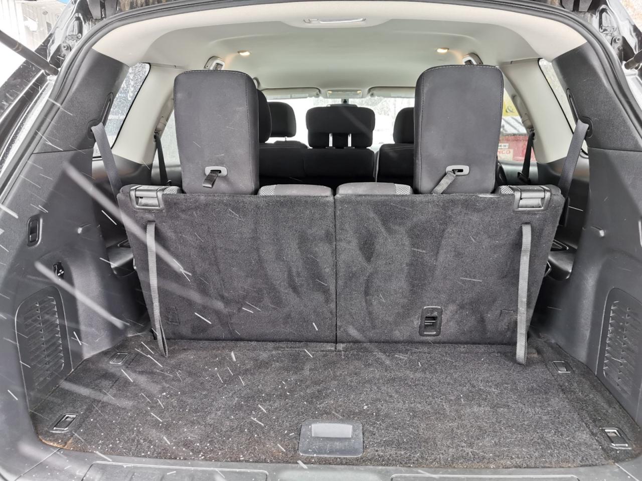 2018 Nissan Pathfinder SV Photo