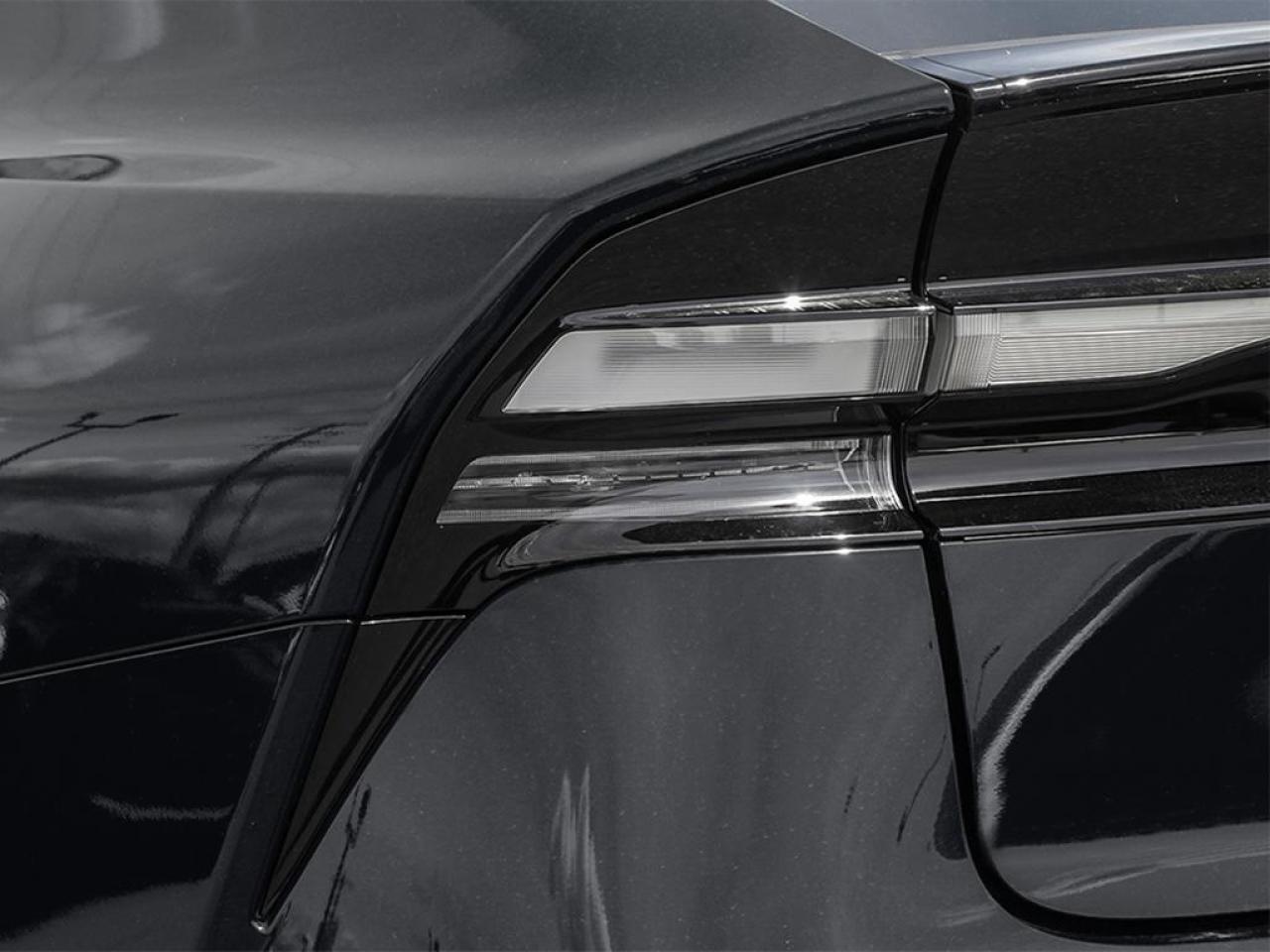 2026 Toyota Prius Plug-In Hybrid SE 5dr Hatchback Photo