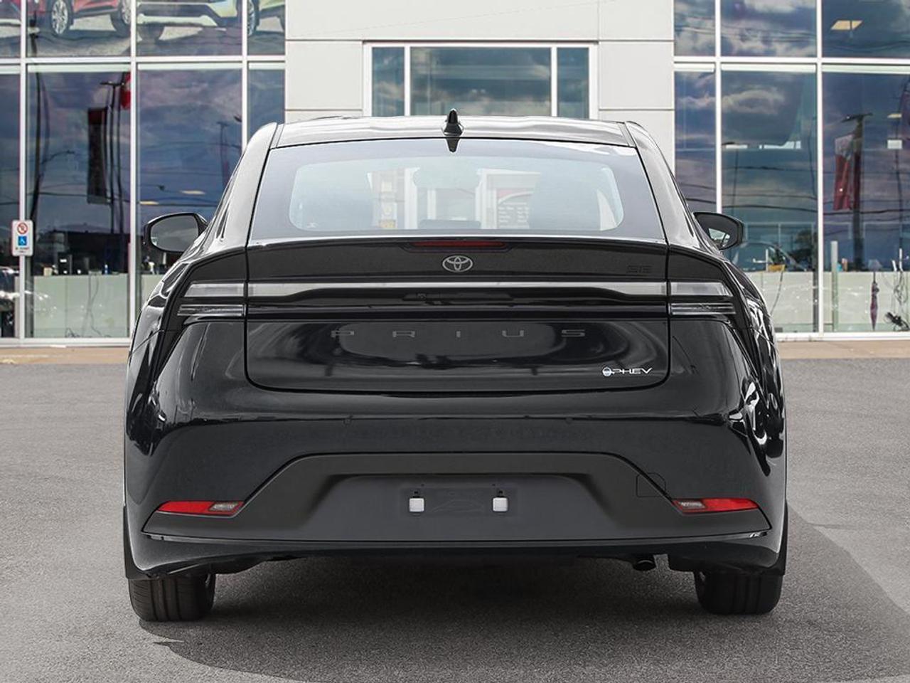 2026 Toyota Prius Plug-In Hybrid SE 5dr Hatchback Photo