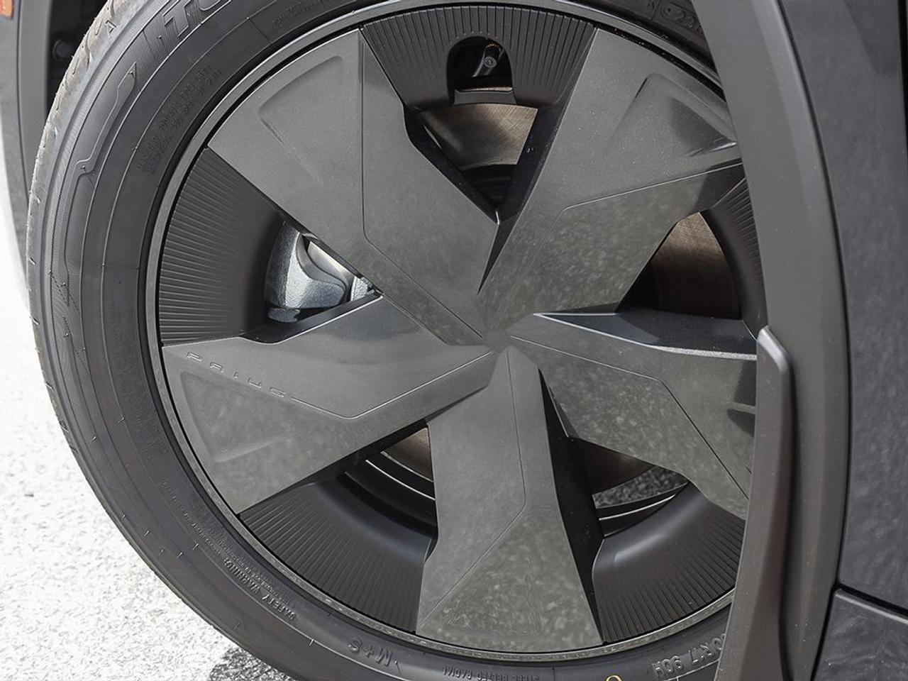 2026 Toyota Prius Plug-In Hybrid SE 5dr Hatchback Photo