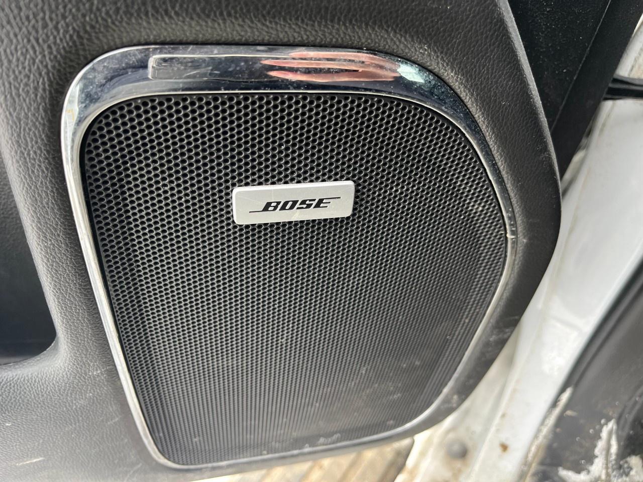 2018 GMC Sierra 1500 4WD Crew Cab Standard Box Denali Photo